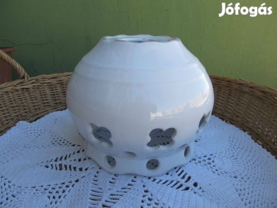 Fehér kerámia lámpa búra