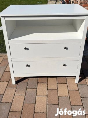 Fehér komód 
