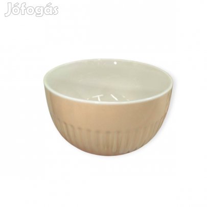 Fehér-krémszínű porcelán leveses tál csíkos dombornyomott mintával 6