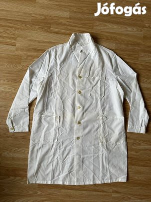 Fehér laborköpeny, orvosi köpeny