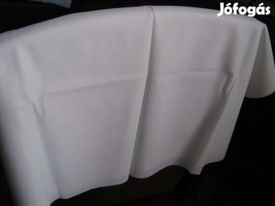 Fehér műszálas anyag - méteráru (II/6.)