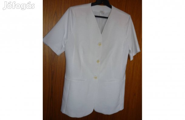 Fehér nadrágkosztüm M méretben