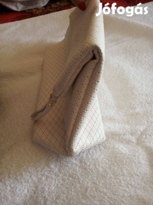 Fehér nesszeszer, új