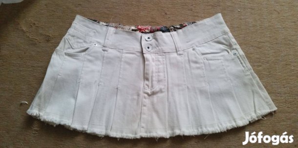 Fehér rakott farmer miniszoknya