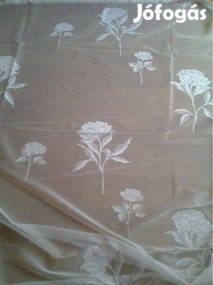 Fehér rózsás új függöny (4,5m, x 180cm)
