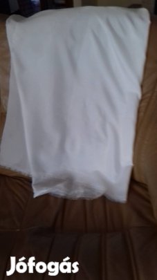 Fehér selymes anyag esküvőre, függönynek, dekornak