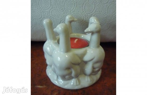 Fehér színű porcelán 4 db libás tartó dísztárgy