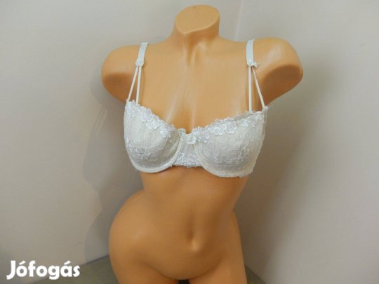 Fehér vajszínű csipkés merevítős push-up melltartó