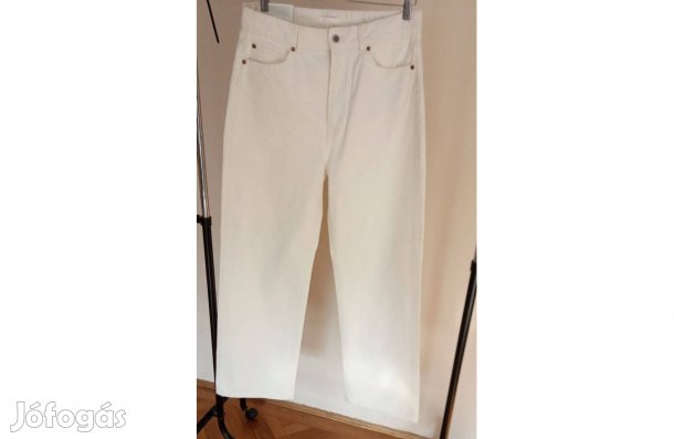Fehér vászon nadrág