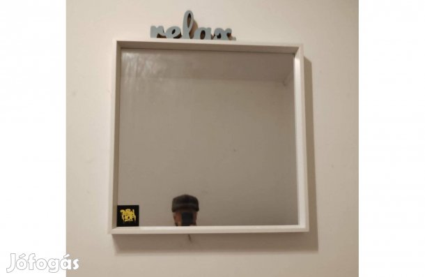 Fehérkeretes tükör