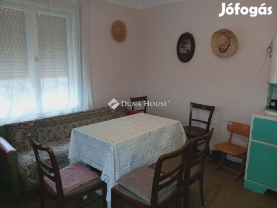 Fehérvárcsurgói eladó 20 nm-es ház