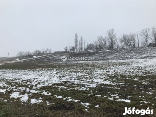 Fehérvárcsurgói eladó 643 nm-es telek