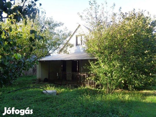 Fehérvárcsurgón 3 szobás ház eladó