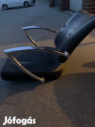 Fejmosótálhoz rögzíthető fotel