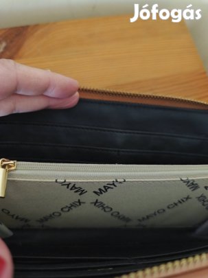 Fekete Mayo chix pénztárca 