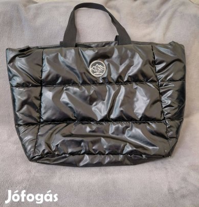 Fekete Retro Női Válltáska