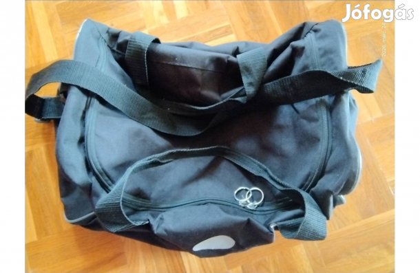 Fekete Sport táska kis utazó táska eladó