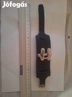 Fekete Steampunk Karkötő