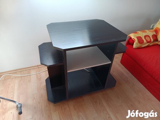 Fekete TV állvány,kerekes