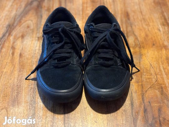 Fekete Vans cipő eladó