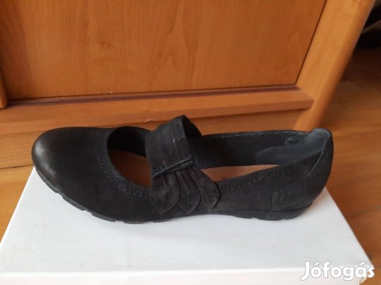 Fekete, bőr női ballerinacipő