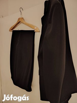 Fekete, női kosztüm eladó 