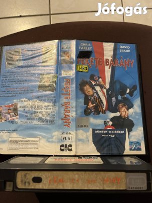 Fekete bárány vigjáték vhs 