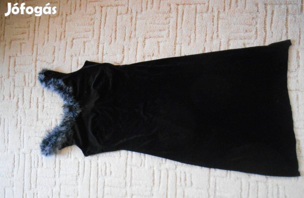 Fekete bársonyruha 38-as