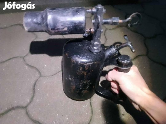 Fekete benzinégő eladó Jó állapotú