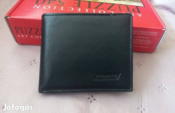 Fekete bőr pénztárca