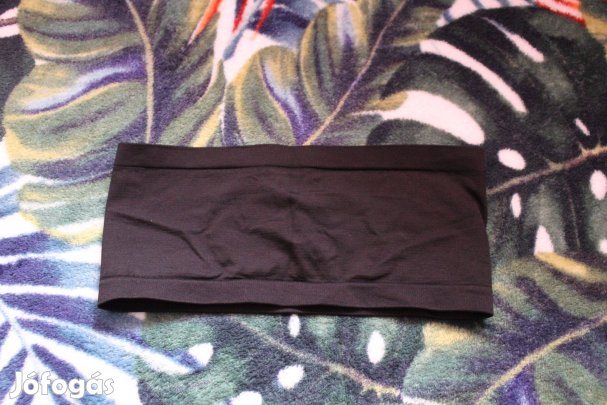 Fekete csikmelltarto, M, Uj