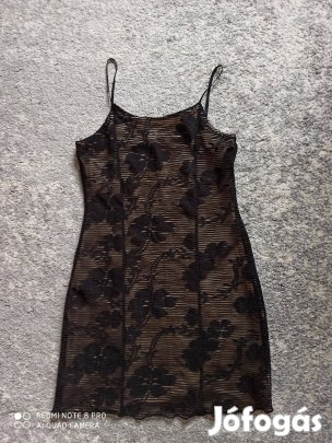 Fekete csipkemintás spagetti pántos miniruha