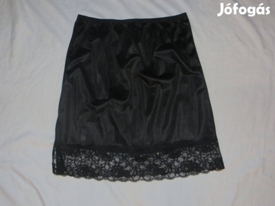 Fekete csipkés nylon alsószoknya db:70-104 cm h: 50 cm
