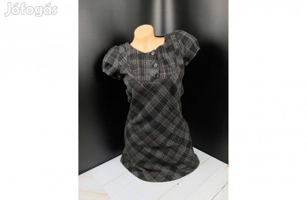 Fekete elegáns kockás rövid ujjú ruha