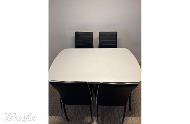 Fekete-fehér 4személyes étkezőszett