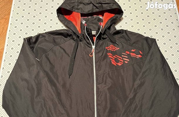 Fekete férfi (Umbro) kapucnis kabát (M-es méretben)