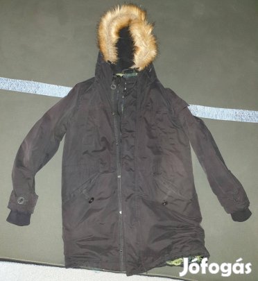 Fekete férfi kabát