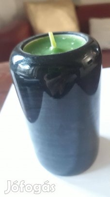 Fekete gránit gyertyatartó