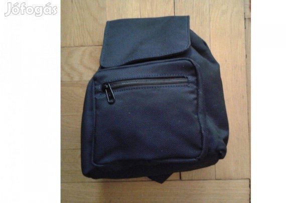 Fekete háti kis táska