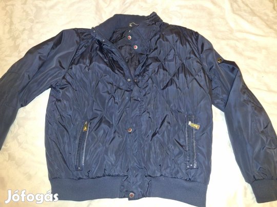 Fekete kapucnis steppelt férfi kabát XXL