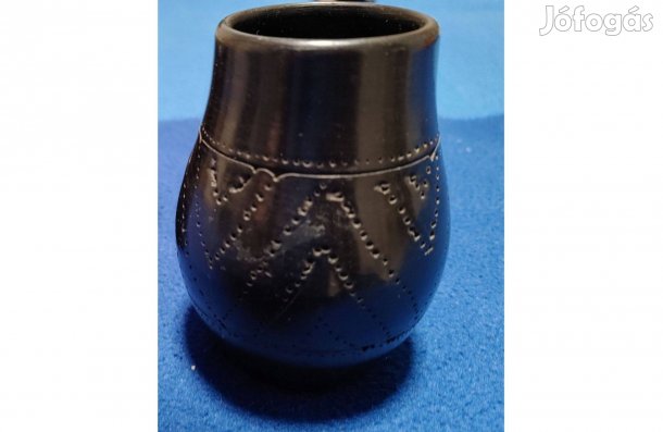 Fekete kerámia ( váza )