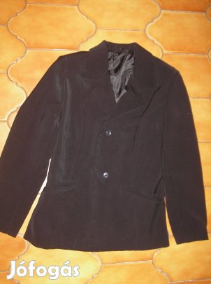 Fekete kosztüm M