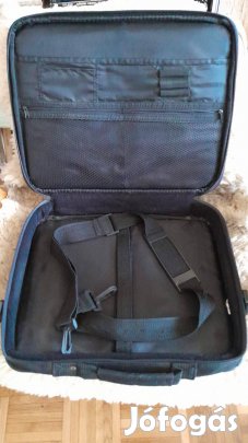 Fekete laptop táska