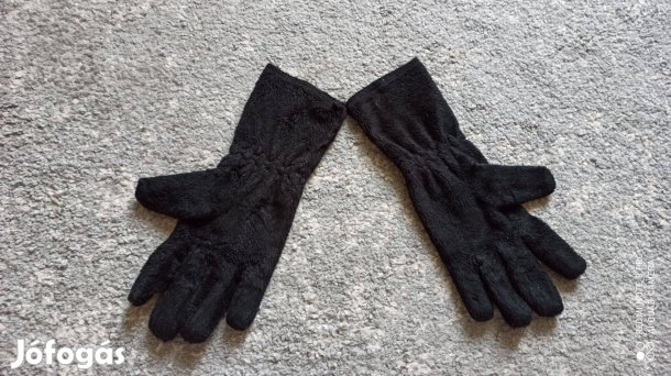 Fekete meleg műszőrmés kesztyű