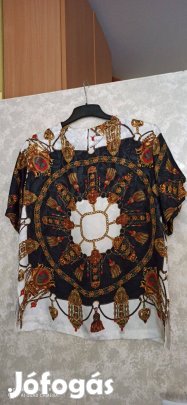 Fekete mintás rövid ujjú selymes blúz