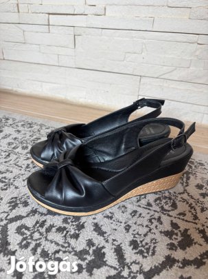 Fekete női bőr szandál 36