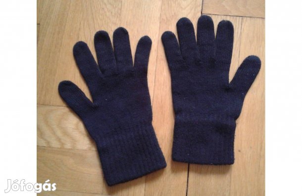 Fekete női kötött kesztyű