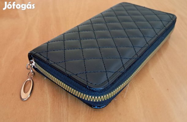 Fekete női pénztárca, neszeszer