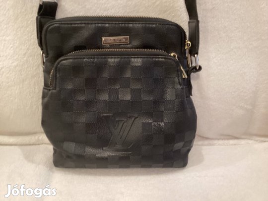 Fekete női táska eladó