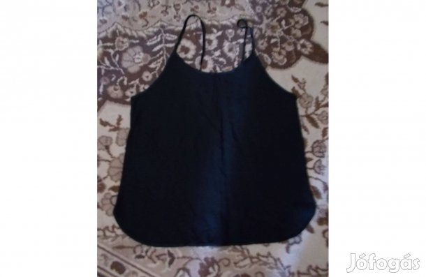 Fekete pántos felső